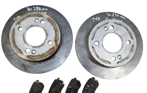 Hyundai i10 Rear brake disc