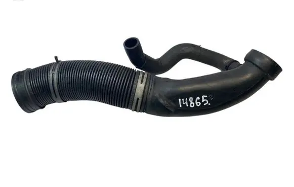 Volkswagen Transporter - Caravelle T4 Intercooler hose/pipe 074129715F