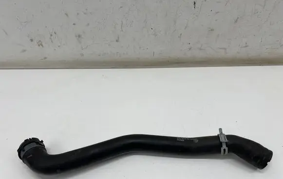Mercedes-Benz CLA C118 X118 Engine coolant pipe/hose A2475010982
