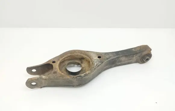 Rear upper control arm/wishbone