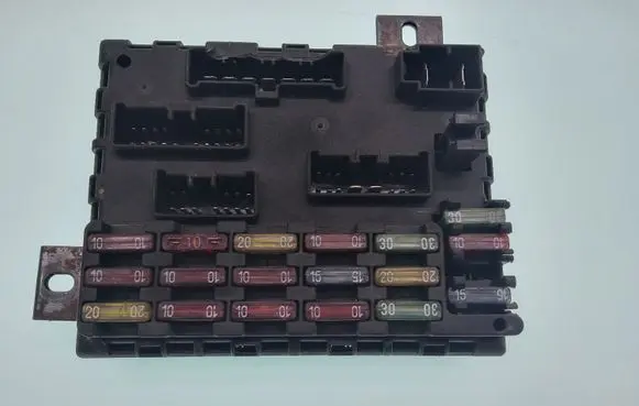 Alfa Romeo 156 Fuse module 46447809