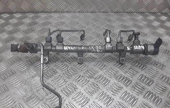 Hyundai ix35 Fuel main line pipe 0445214211