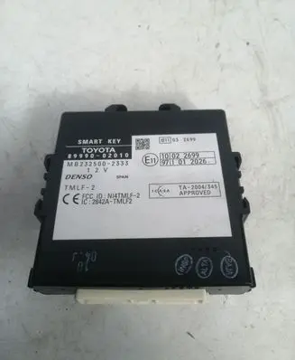 Toyota Auris 150 Door central lock control unit/module 8999002010