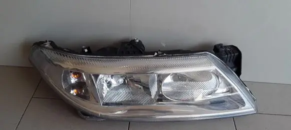 Renault Laguna II Headlight/headlamp 89005280