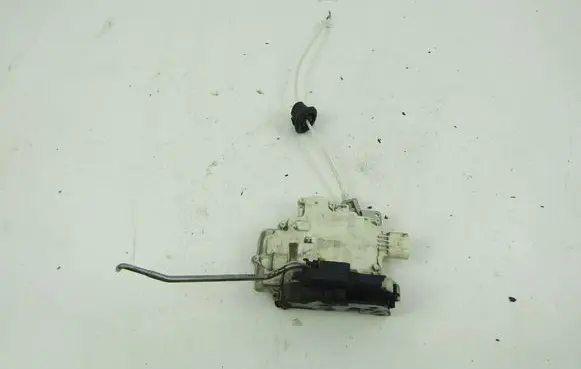 Audi A4 S4 B7 8E 8H Front door lock 