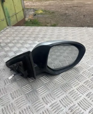 Mazda 6 Front door electric wing mirror 
