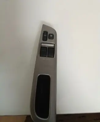 Toyota Corolla E120 E130 Electric window control switch