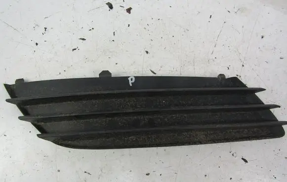 Opel Astra H Front bumper lower grill 13117251