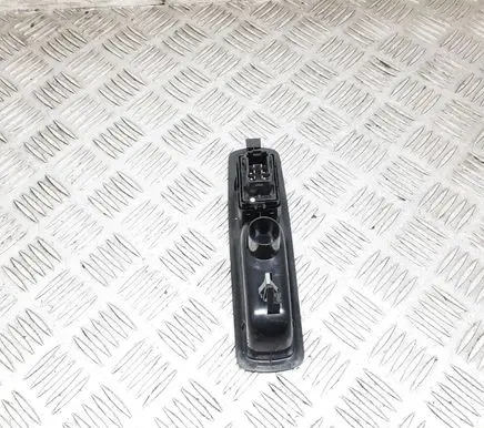 Renault Fluence Electric window control switch 829500004R 00254250 156024250A
