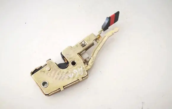 Volvo S40, V40 Seat back rest lock catch 8500415