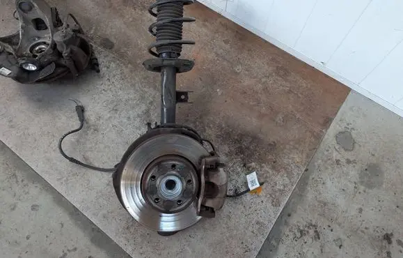 Mercedes-Benz A W177 Front wheel hub spindle knuckle