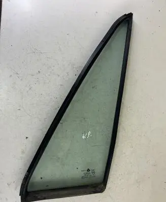Hyundai Galloper Front door vent window glass four-door 