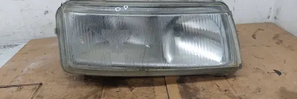 Volkswagen PASSAT B4 Headlight/headlamp 14197000