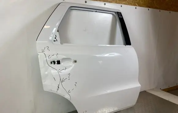 Dodge Durango Rear door