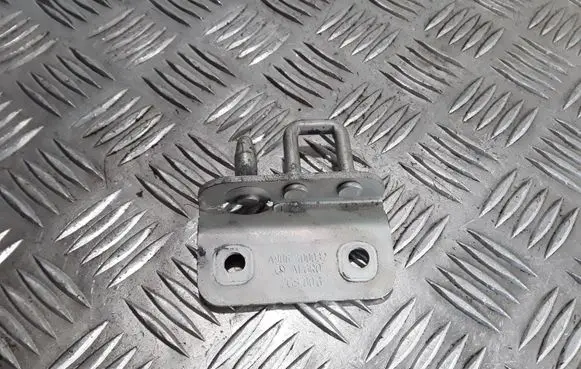 Volkswagen Crafter Loading door lock loop/hook striker A9067400032