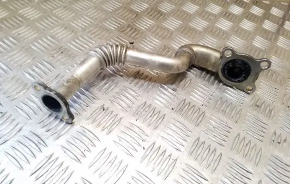 Toyota Avensis T270 EGR valve line/pipe/hose