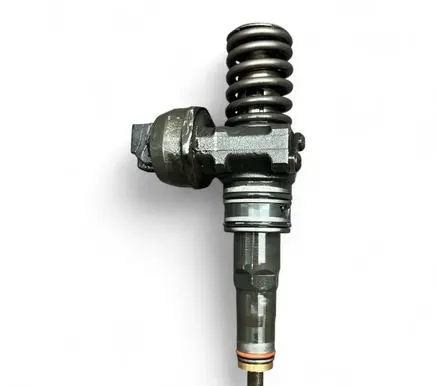 Fuel injector