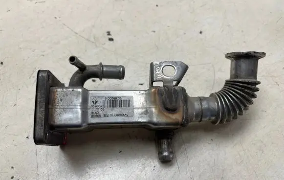 Renault Scenic II - Grand scenic II EGR valve cooler 50006603 054337 0150