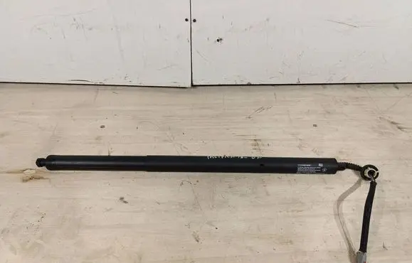 Chrysler Pacifica Tailgate/trunk/boot lift motor 68230340AD 969887