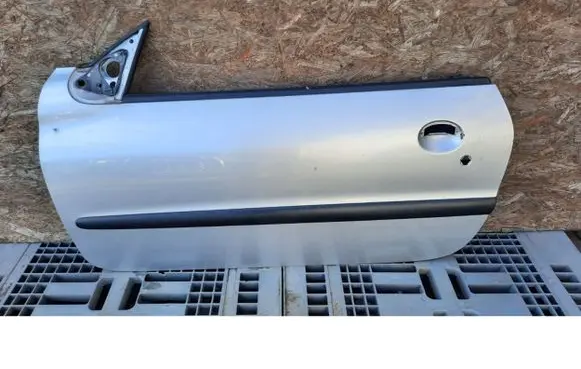 Peugeot 206 CC Front door