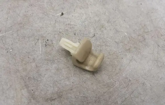 Lexus IS 220D-250-350 Sun visor clip/hook/bracket NOCODE