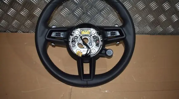 Porsche Cayenne (9Y0 9Y3) Steering wheel