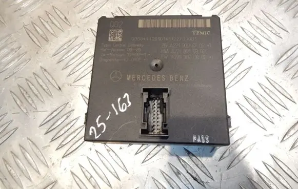 Mercedes-Benz S W221 Other control units/modules A2219006702 MERCEDESBENZ 25163