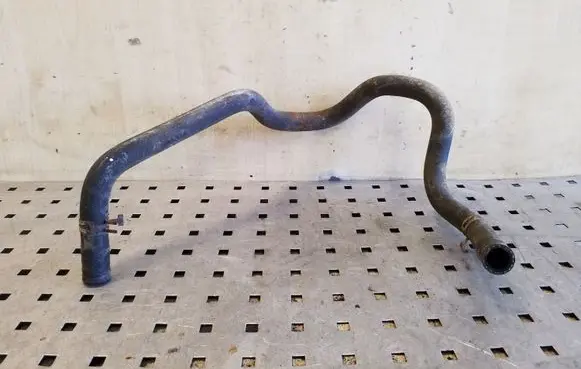 Mitsubishi Outlander Engine coolant pipe/hose