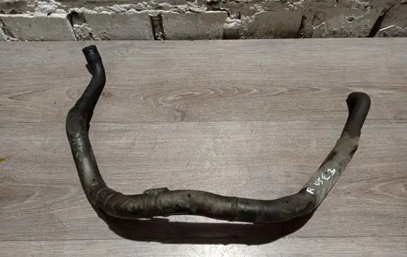 Volvo V70 Breather/breather pipe/hose 