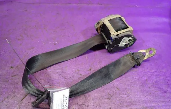 Audi A8 S8 D3 4E Front seatbelt 601782900