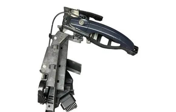 Ford Grand C-MAX Front door lock 40524138 AM5AU21812CE