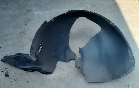 Volkswagen Phaeton Front wheel arch liner splash guards 3D0809957M
