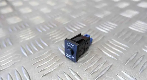 Mitsubishi Outlander Tailgate/boot open switch button 8616A009