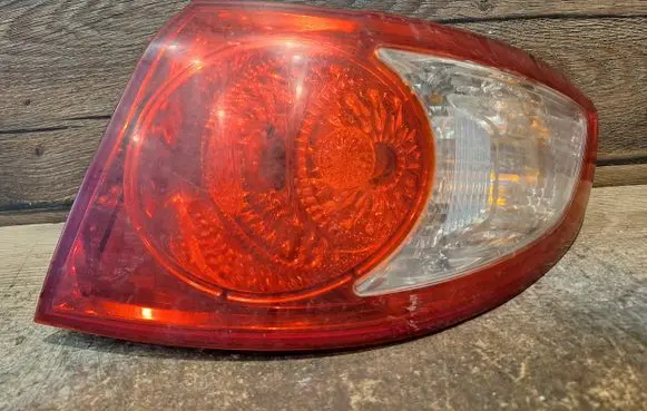 Hyundai Santa Fe Rear/tail lights 924022B000