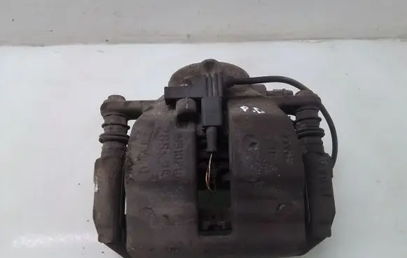Mercedes-Benz B W245 Front brake caliper