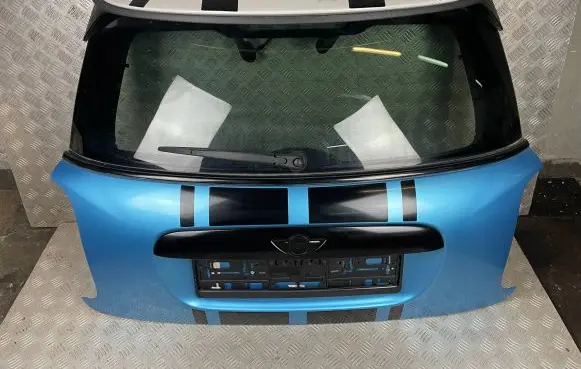 Mini One - Cooper F56 F55 Tailgate/trunk/boot lid 