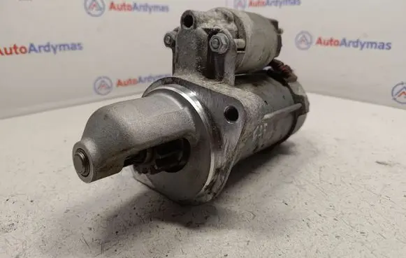 BMW X3 F25 Starter motor 7631558 12417631559