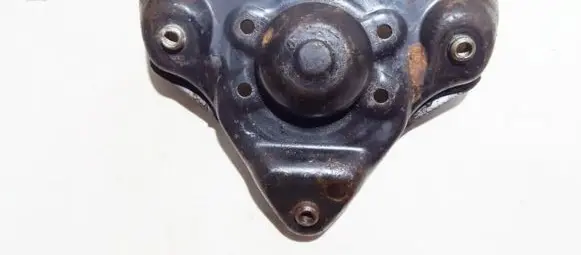 Audi A4 S4 B5 8D Coil spring mount 