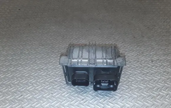 Opel Insignia A Glow plug pre-heat relay
