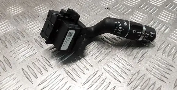 Land Rover Discovery Sport Wiper control stalk BJ323F973BB
