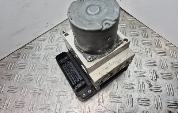 BMW X6 E71 ABS Pump 6854702 34516854702 6854704