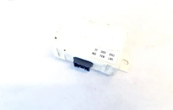 Audi A4 S4 B5 8D Immobilizer control unit/module 4a0953234f g750491e