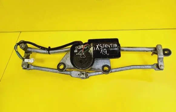 Citroen Xantia Front wiper linkage and motor 