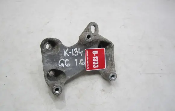 Volkswagen Golf VI Engine mounting bracket 06A903103