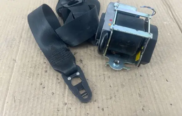 Renault Clio IV Front seatbelt 868840454R 7362717
