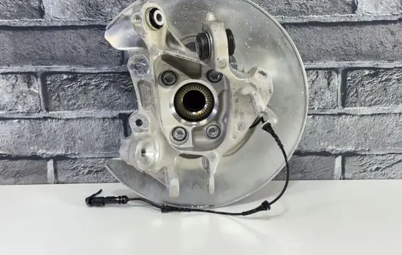 BMW 3 G20 G21 Rear wheel hub 6879533 2408656