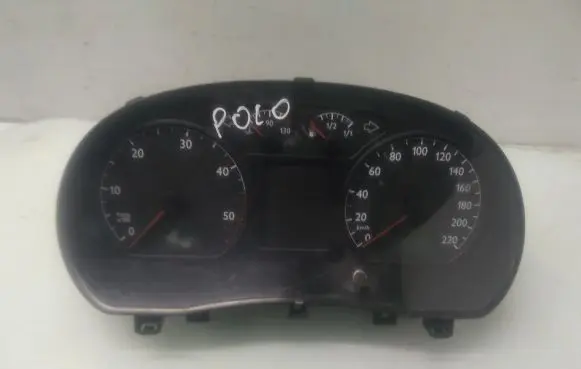 Volkswagen Polo IV 9N3 Speedometer (instrument cluster) 05100431487
