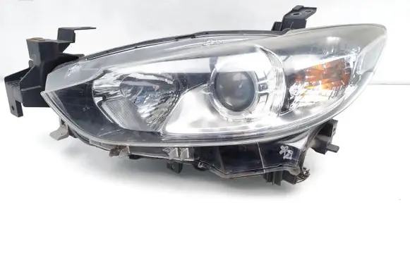 Mazda 6 Headlight/headlamp 