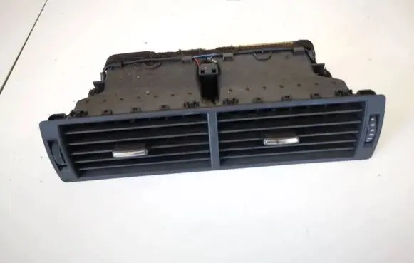 Audi A4 S4 B6 8E 8H Dash center air vent grill 8e0820951h