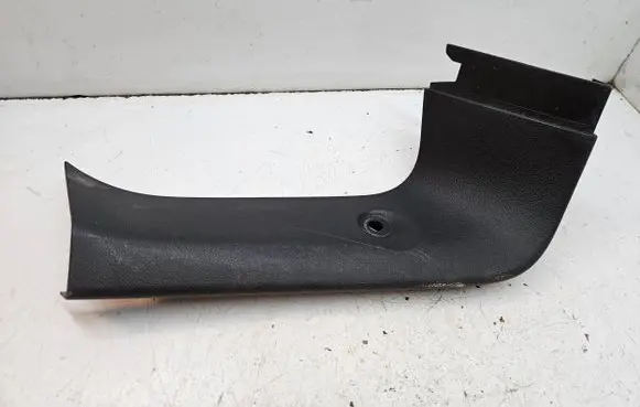 Chevrolet Trax Tailgate/boot cover trim set 95949932